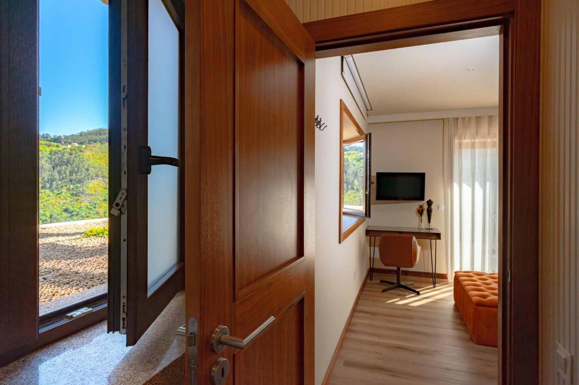 Quinta De Cabanas Douro Country House Penha Longa Exterior photo