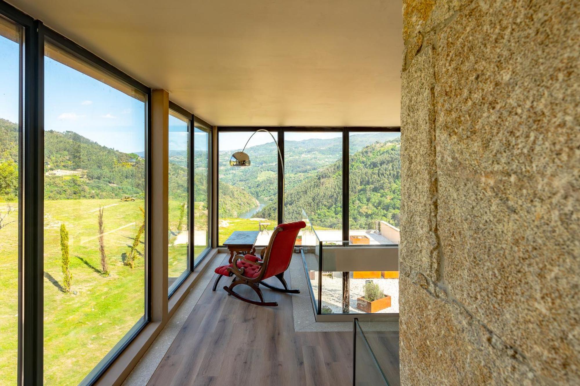 Quinta De Cabanas Douro Country House Penha Longa Exterior photo