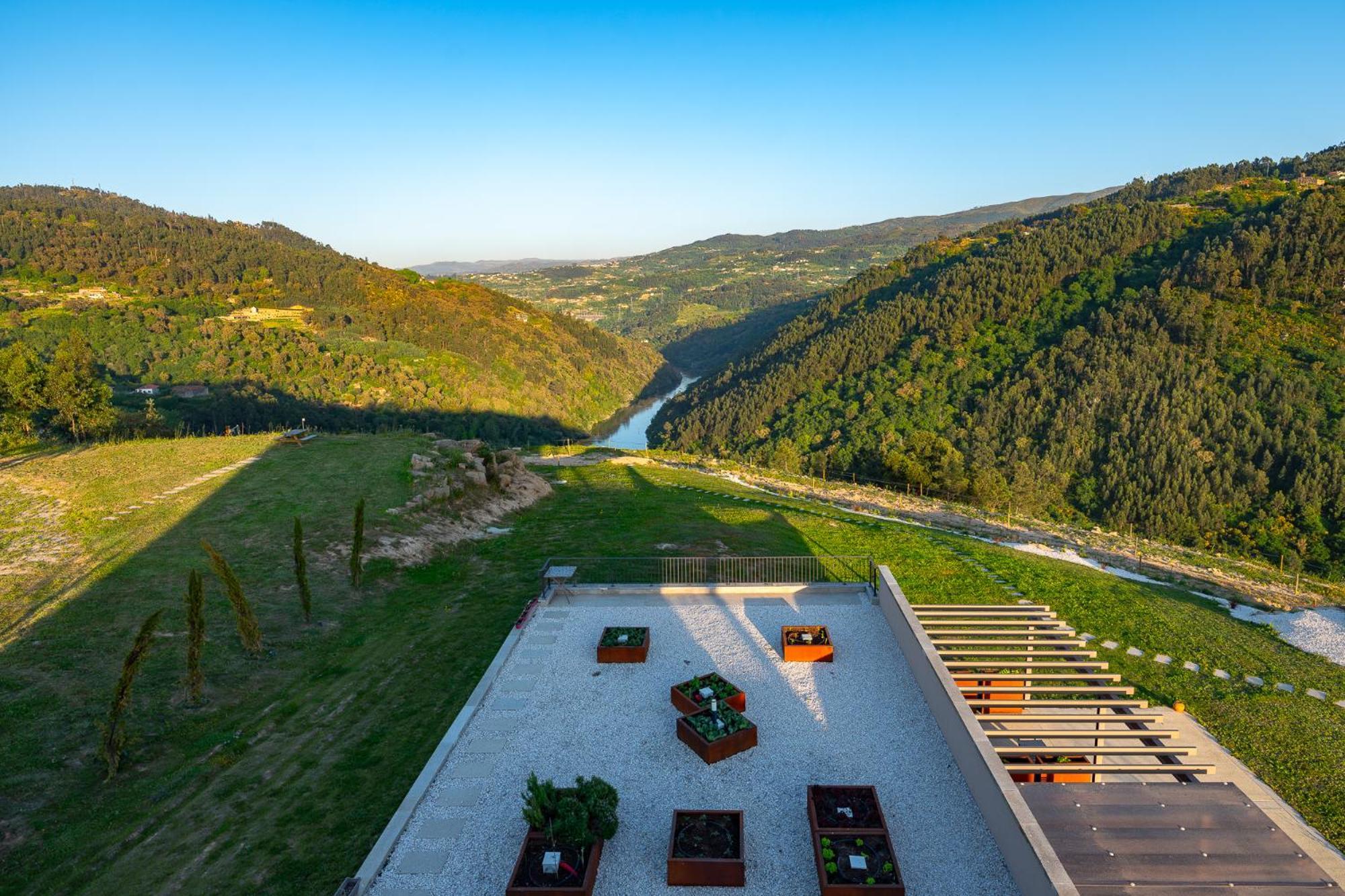 Quinta De Cabanas Douro Country House Penha Longa Exterior photo