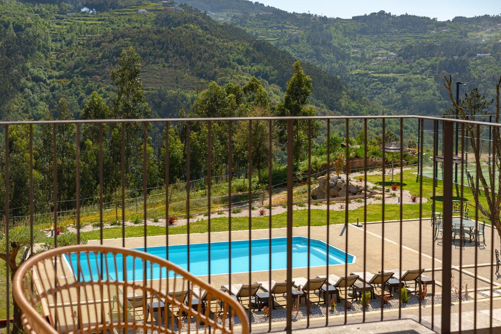 Quinta De Cabanas Douro Country House Penha Longa Exterior photo