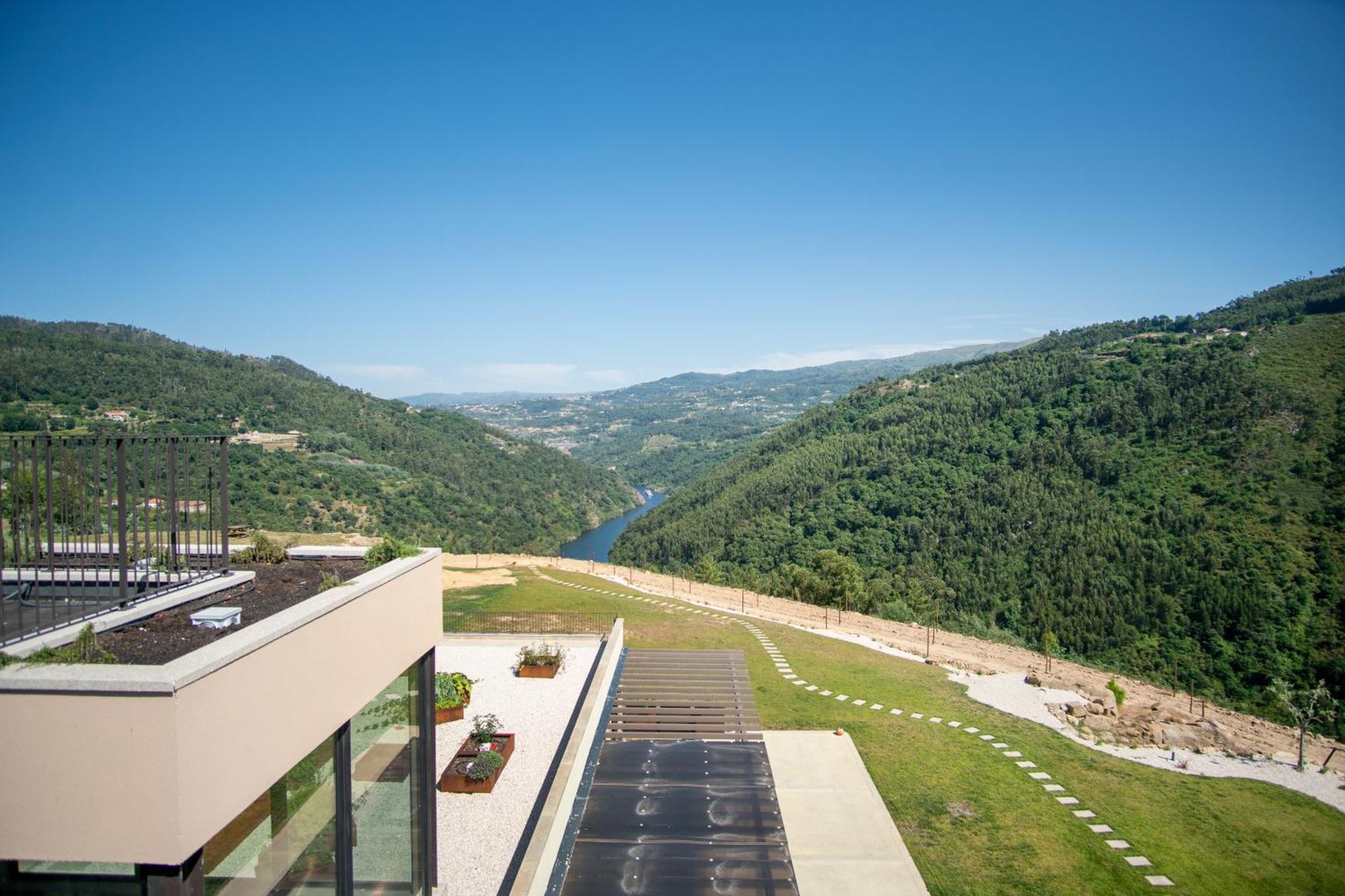 Quinta De Cabanas Douro Country House Penha Longa Exterior photo