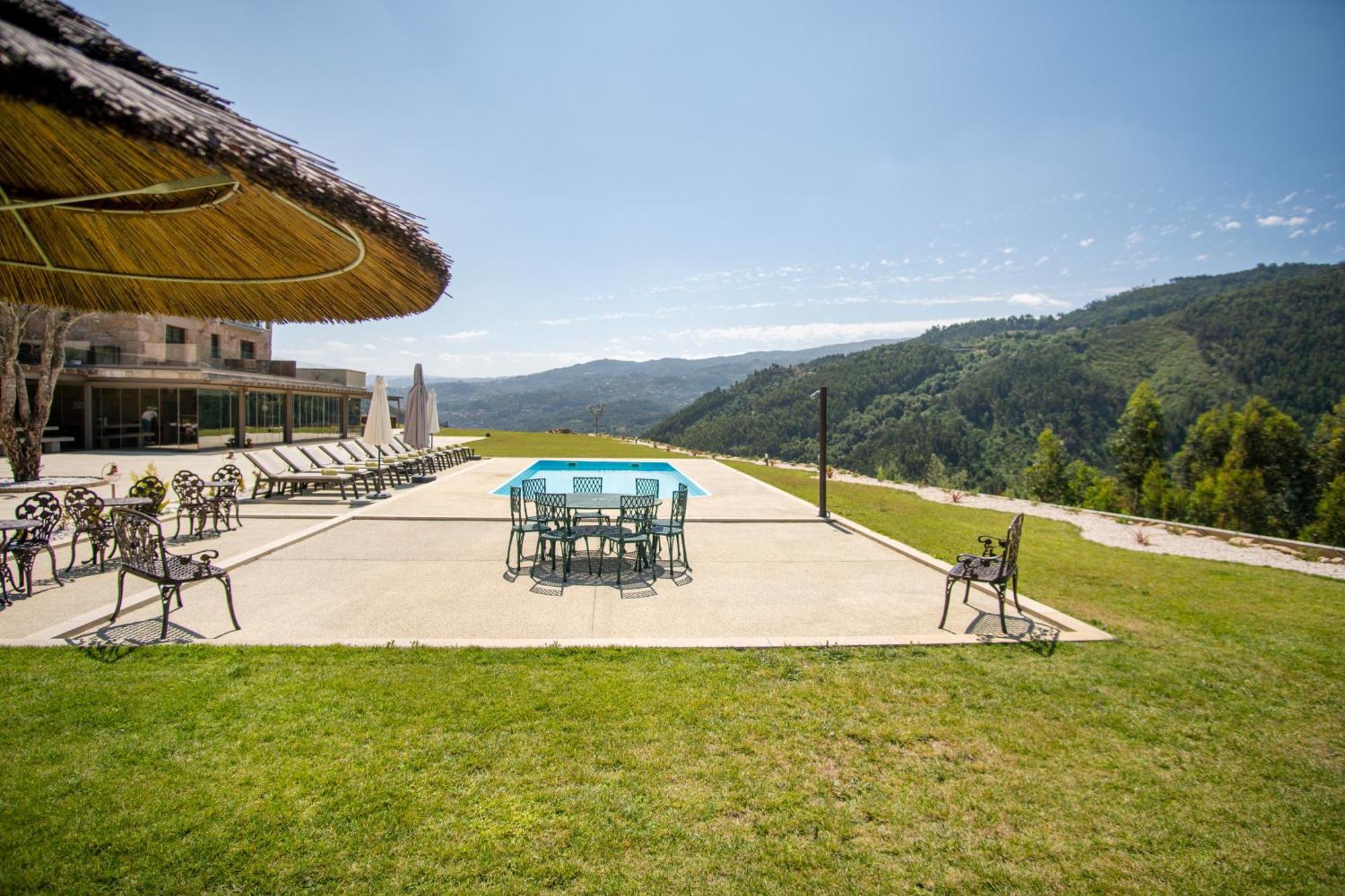 Quinta De Cabanas Douro Country House Penha Longa Exterior photo