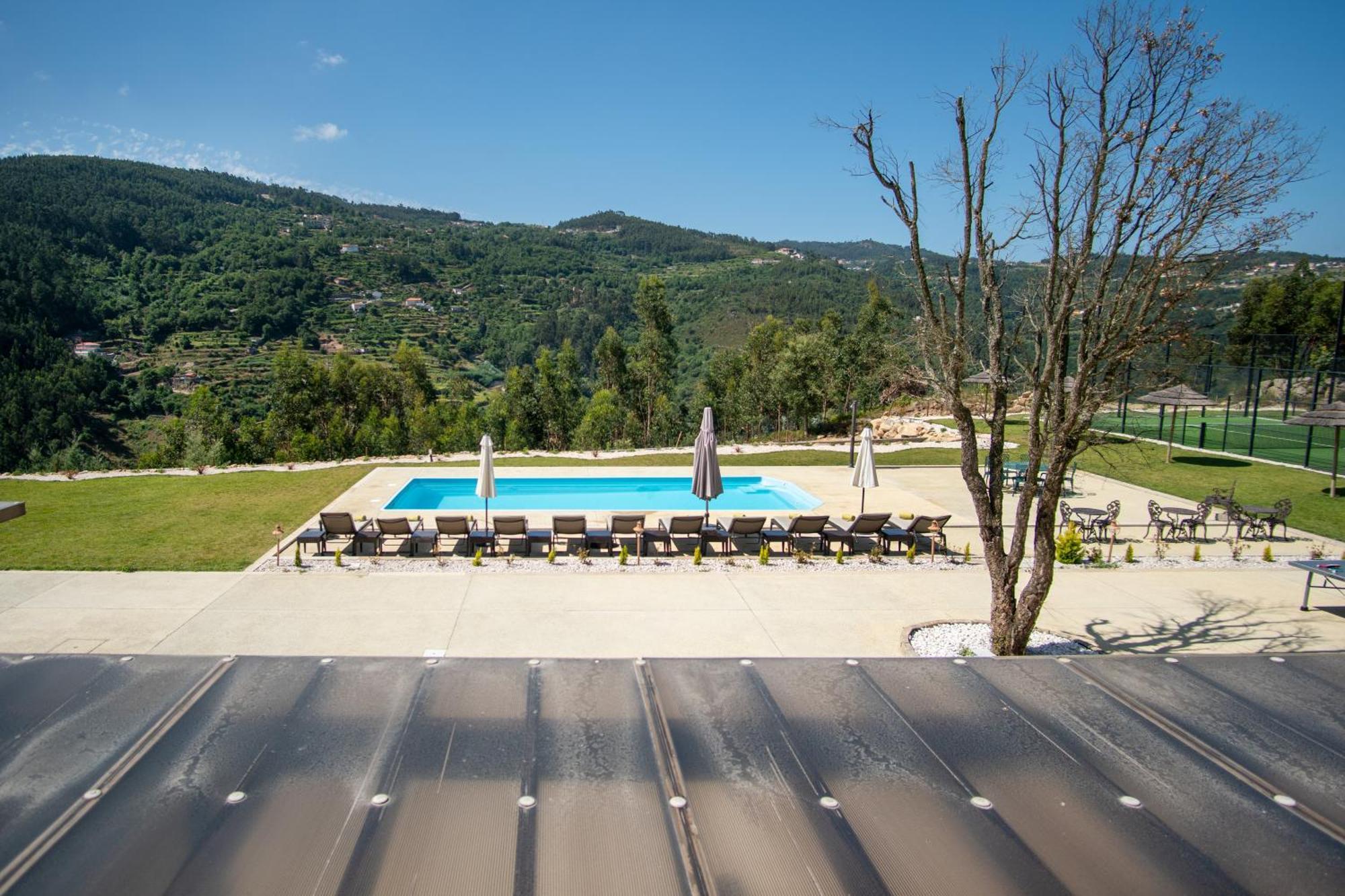Quinta De Cabanas Douro Country House Penha Longa Exterior photo